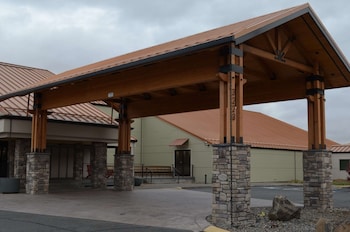columbia river hotel ascend hotel collection