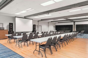 columbia river hotel ascend hotel collection