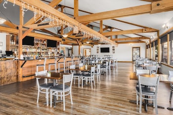 columbia river hotel ascend hotel collection