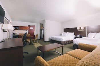 service plus inn and suites grande prairie