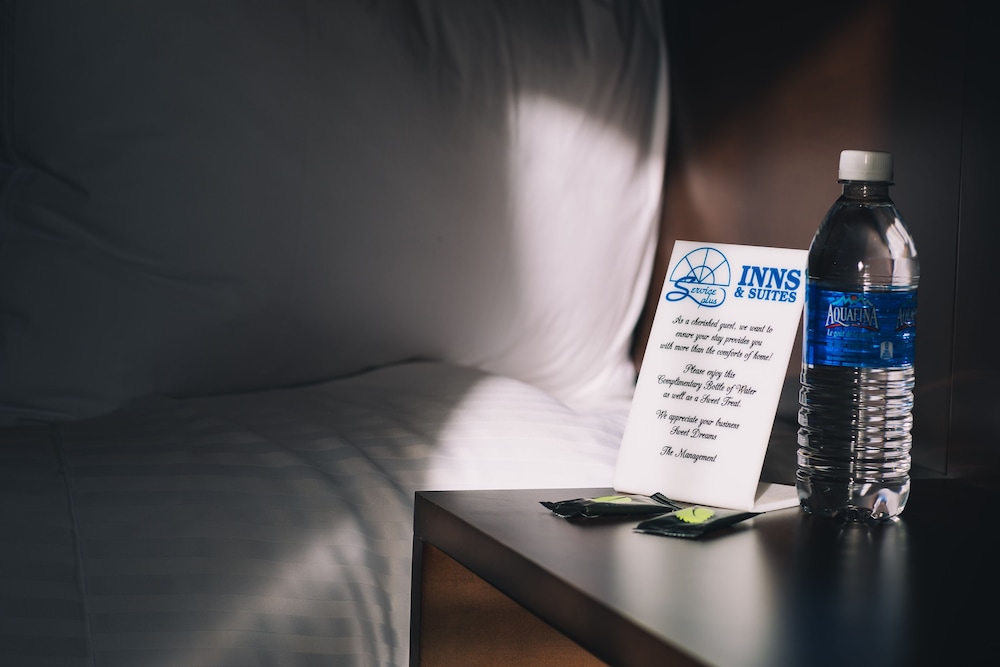 service plus inn and suites grande prairie