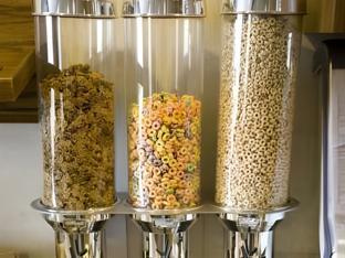 service plus inn and suites grande prairie