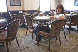 service plus inn and suites grande prairie