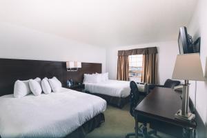 Service Plus Inn And Suites - Grande Prairie,Grande Prairie>>Clairmont,3 star