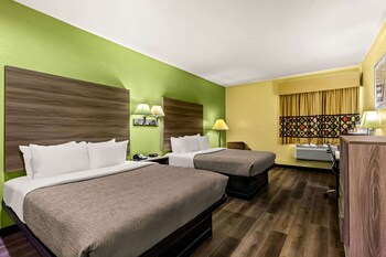 quality inn bay city tx