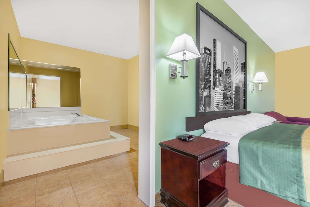 quality inn bay city tx
