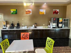 quality inn bay city tx