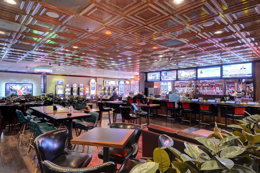 el cortez hotel and casino 21 and over