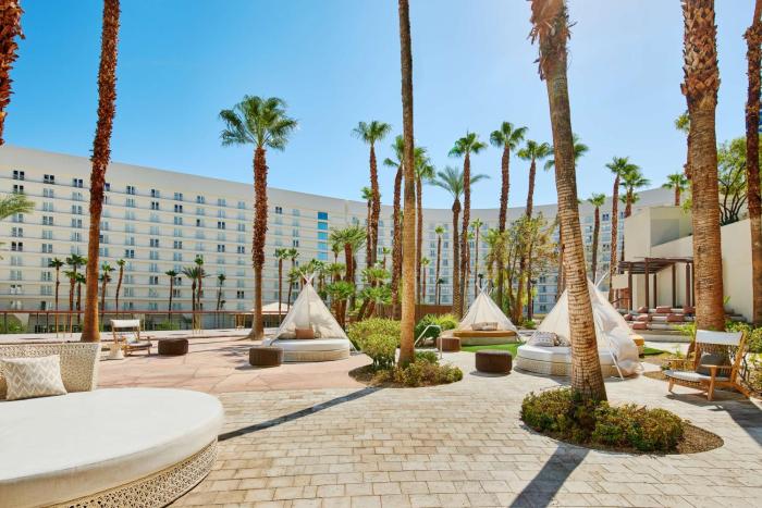 virgin hotels las vegas curio collection by hilton