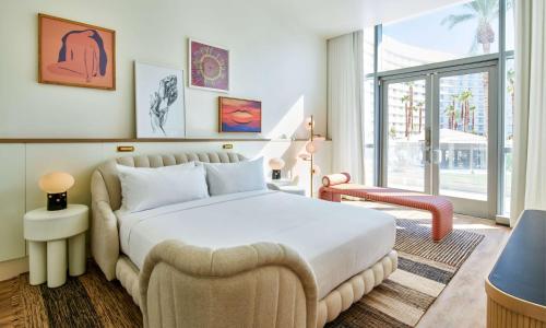 virgin hotels las vegas curio collection by hilton