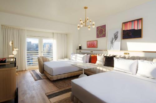 virgin hotels las vegas curio collection by hilton