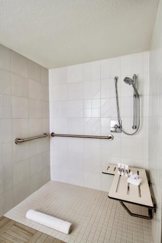 virgin hotels las vegas curio collection by hilton