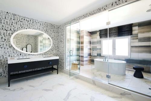 virgin hotels las vegas curio collection by hilton