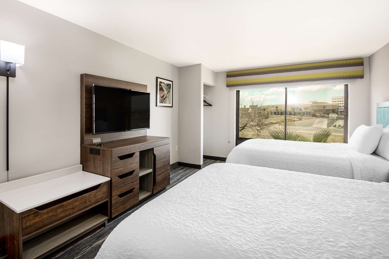hampton inn and suites las vegas henderson