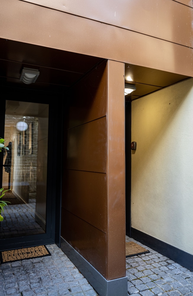 beachcliff hotel and apartments