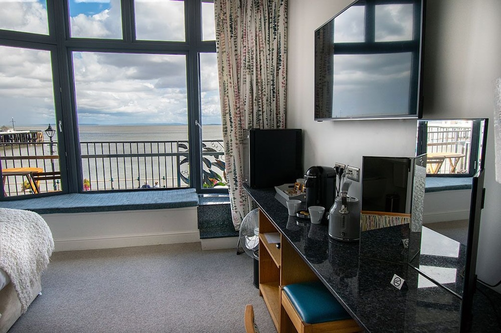 beachcliff hotel and apartments