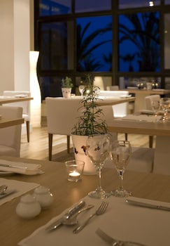 sandy beach hotel and spa ex sentido