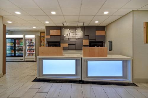 holiday inn express and suites allentown dorney park area by ihg