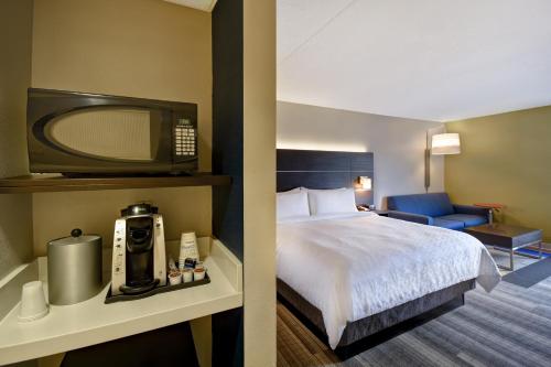 holiday inn express and suites allentown dorney park area by ihg