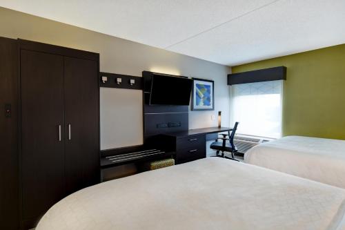 holiday inn express and suites allentown dorney park area by ihg