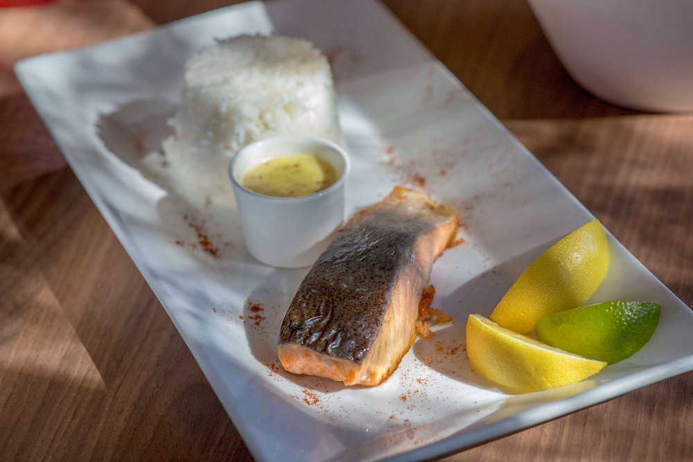 campanile chambray les tours