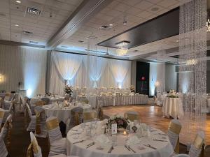 doubletree by hilton hotel bloomington