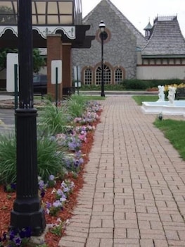 the chateau hotel and conference center