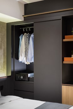 butterfly on prat boutique hotel tsim sha tsui