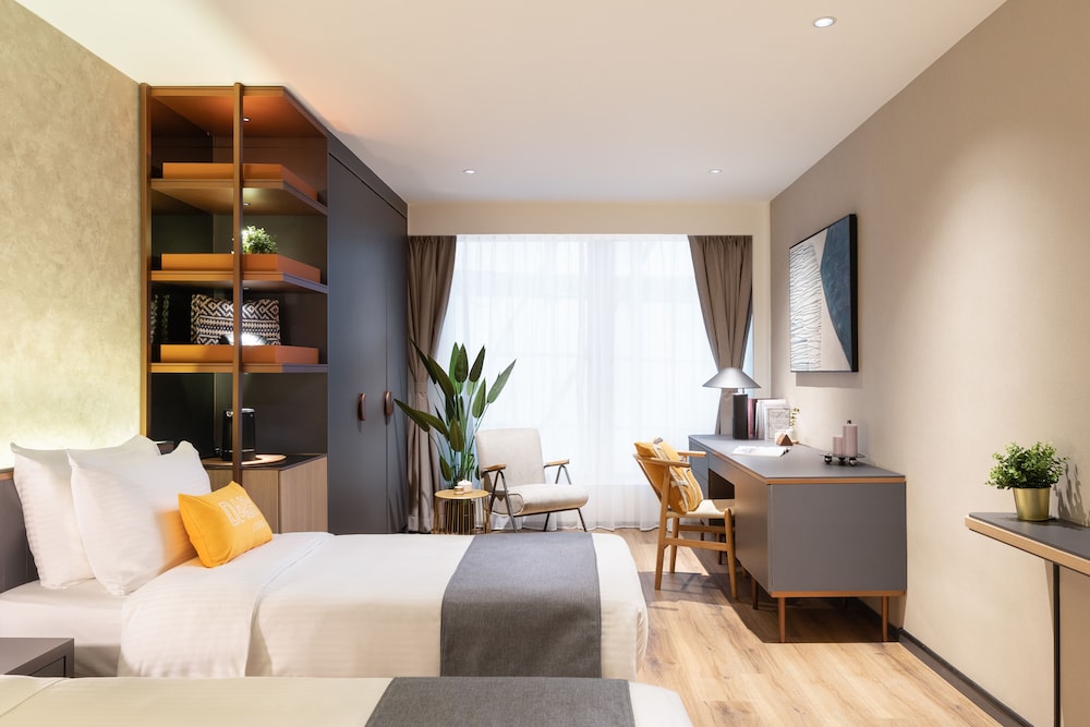 butterfly on prat boutique hotel tsim sha tsui