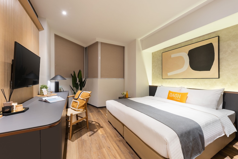 butterfly on prat boutique hotel tsim sha tsui