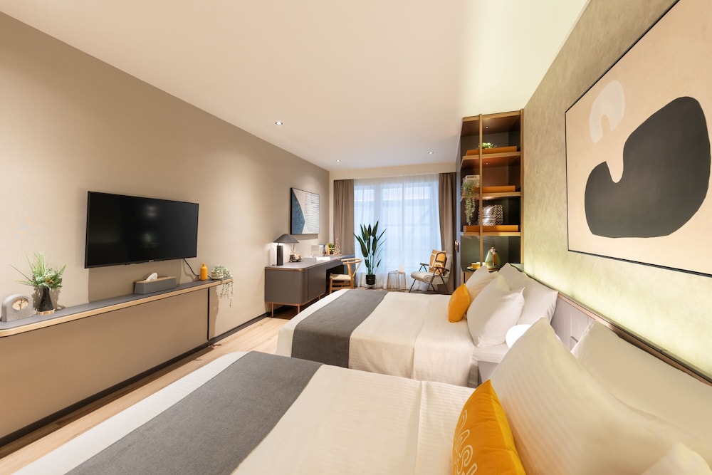 butterfly on prat boutique hotel tsim sha tsui