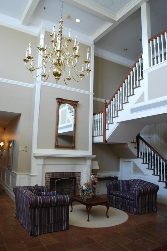loyalist country inn and conference centre