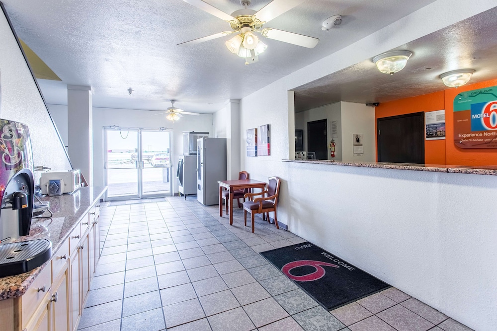 motel 6 moriarty nm