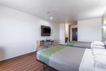 motel 6 moriarty nm