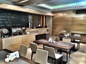 livinn aparthotel