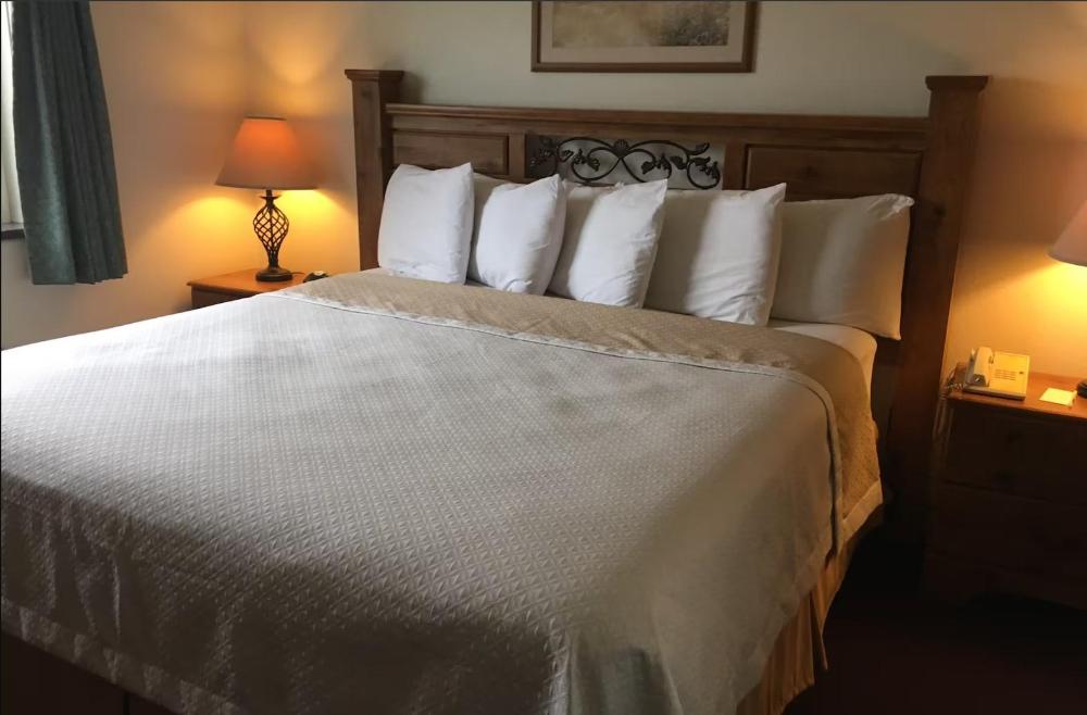 days inn and suites williston