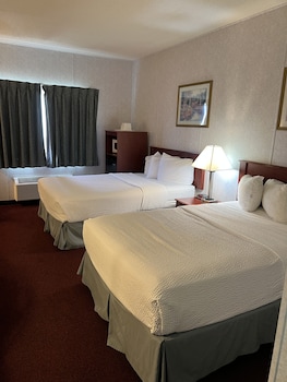 days inn and suites williston