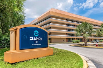 clarion inn orlando international drive icon park
