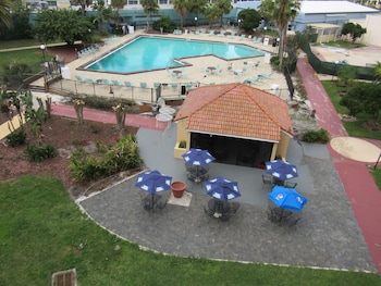 clarion inn orlando international drive icon park