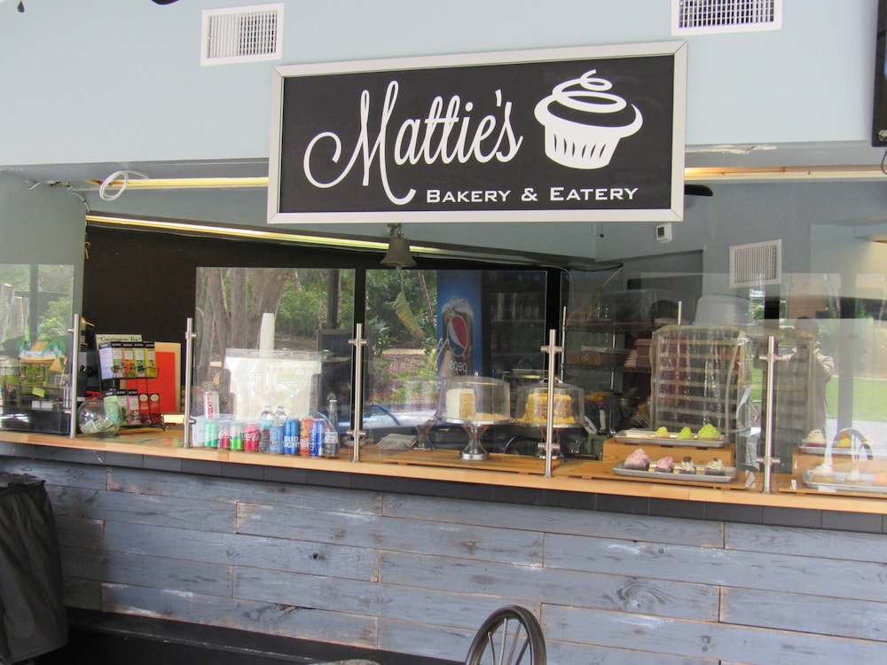 clarion inn orlando international drive icon park