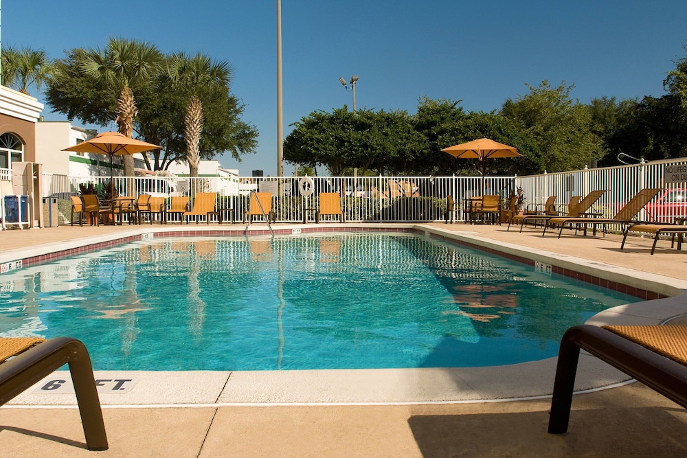 fairfield inn and suites orlando lake buena vista