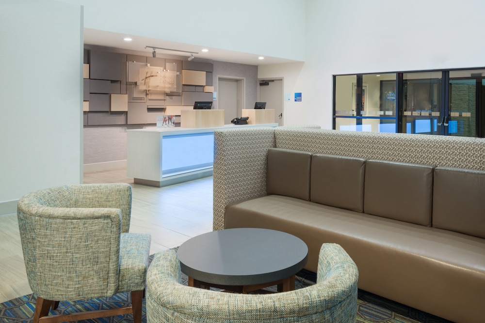 holiday inn express and suites nearest universal orlando by ihg
