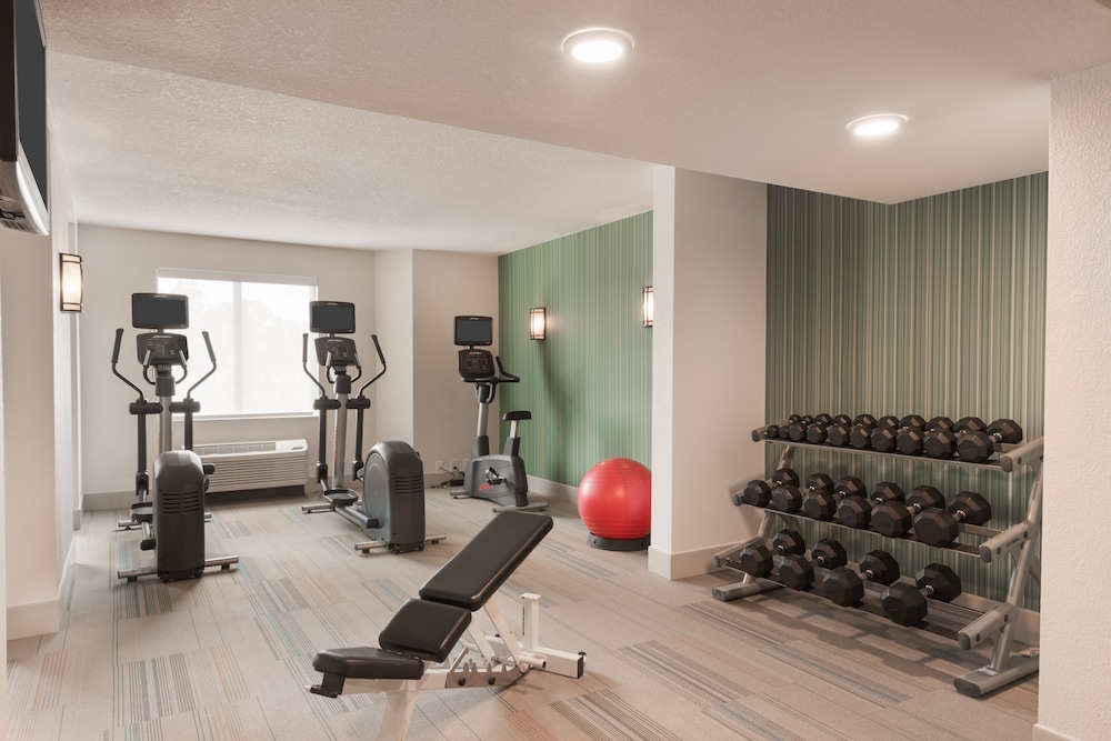 holiday inn express and suites nearest universal orlando by ihg