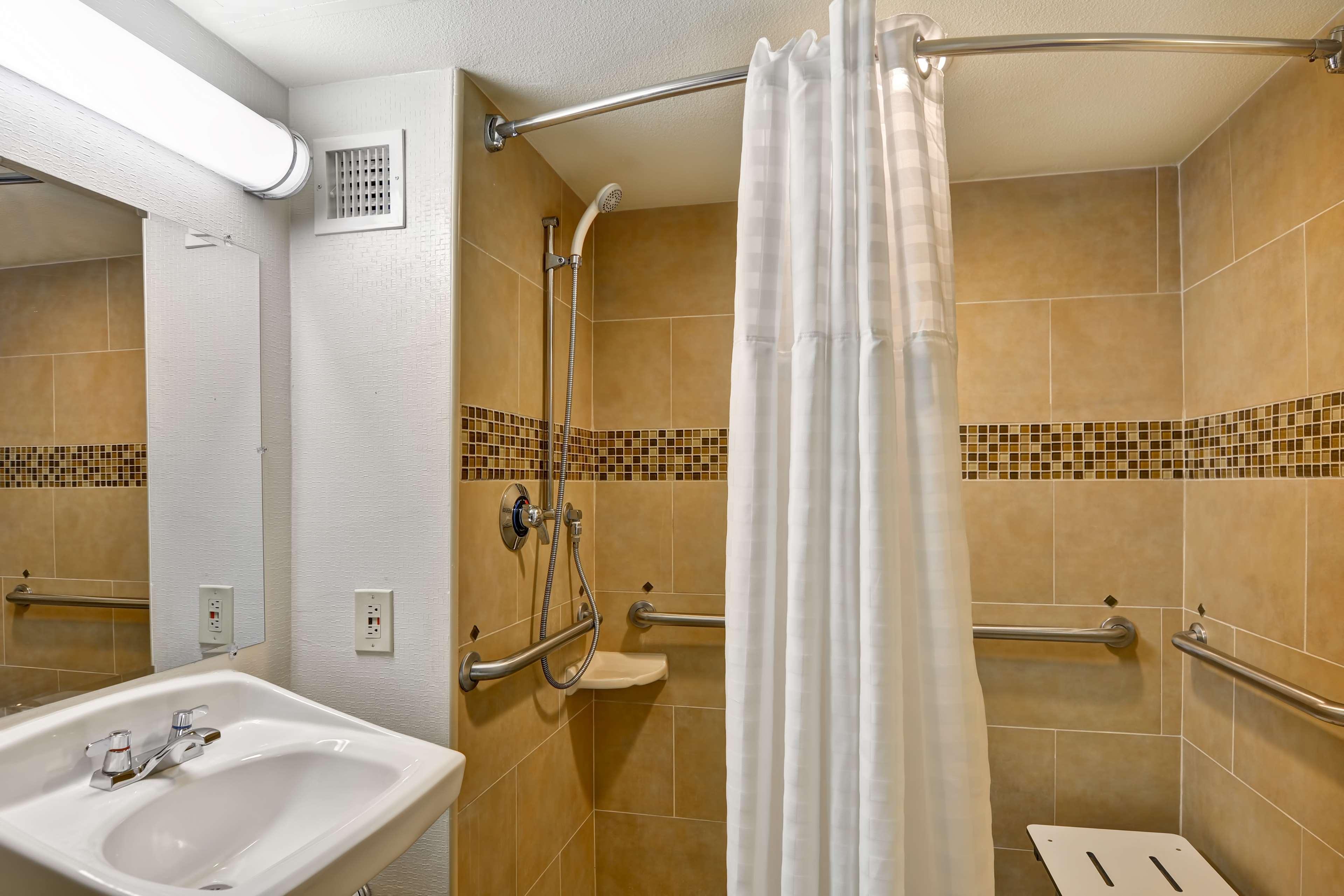 embassy suites by hilton orlando north