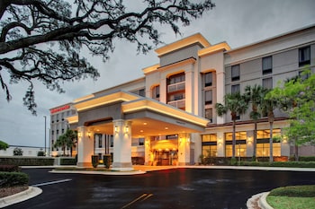 hampton inn and suites lake mary at colonial townpark