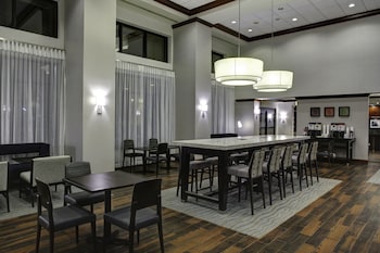 Hampton Inn & Suites Lake Mary At Colonial Townpark,Lake Mary>>Florida,3 star