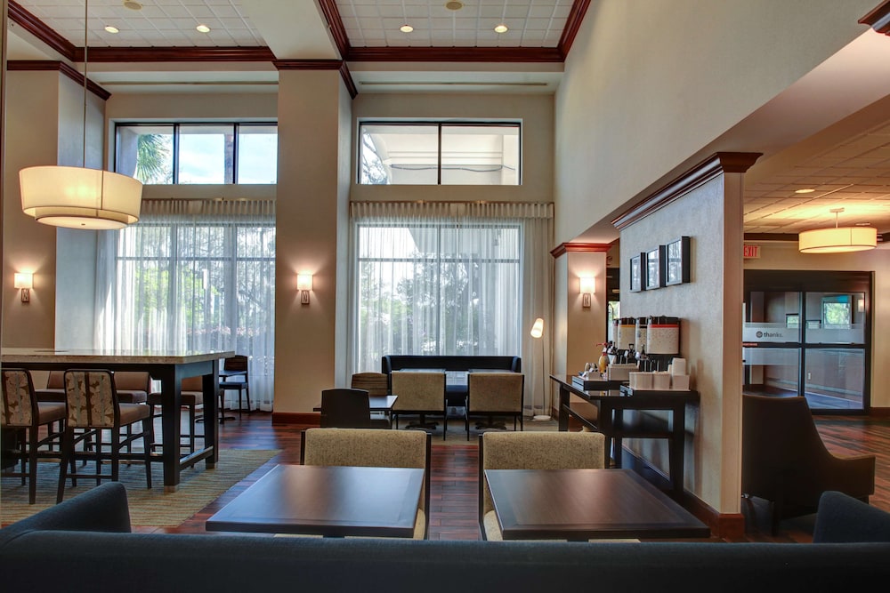 hampton inn and suites lake mary at colonial townpark