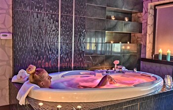 hotel czarny potok resort spa and conference