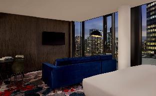 the westminster london curio collection by hilton