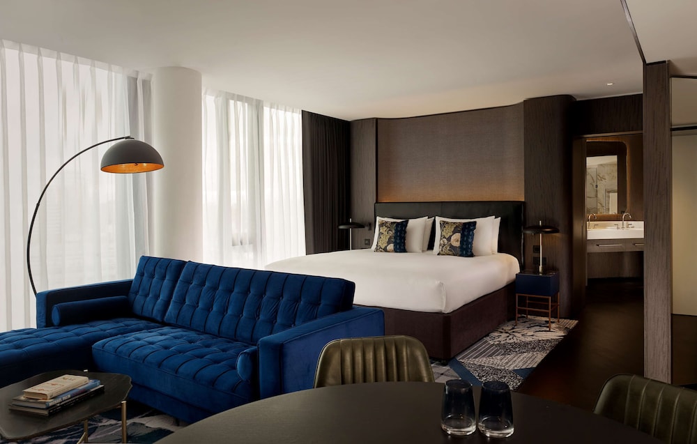 the westminster london curio collection by hilton